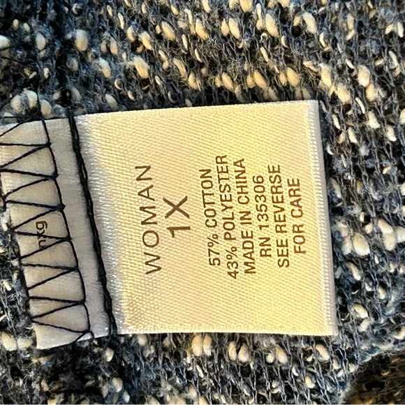 C B est 1962 women’s size 1X jacket. Blue & white Open Front Cardigan. - Picture 8 of 9